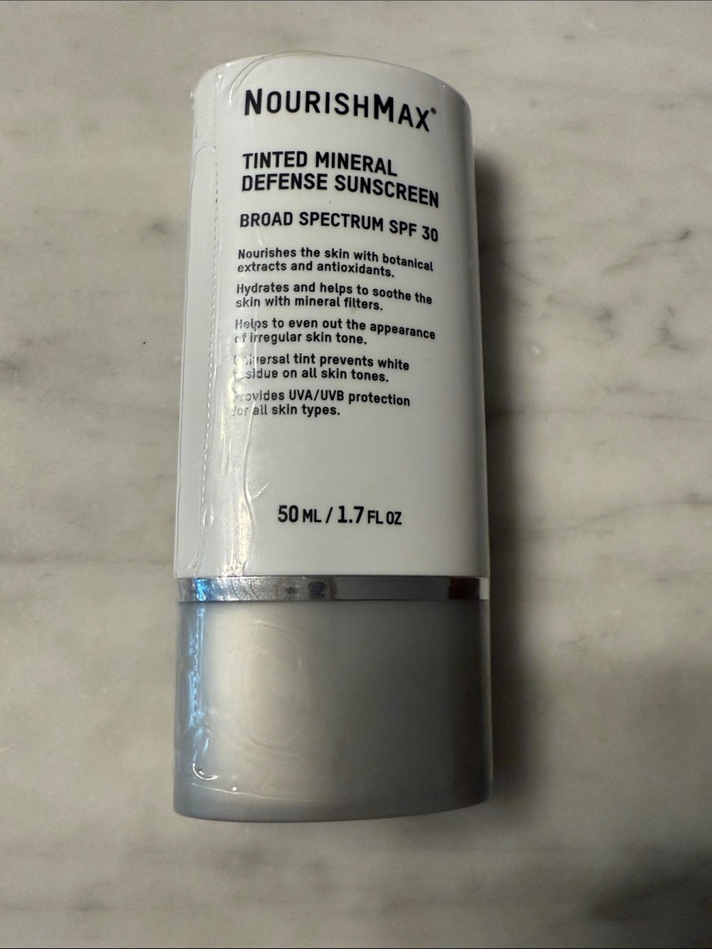 Tinted Mineral Defense Sunscreen SPF 30 — Light Beige